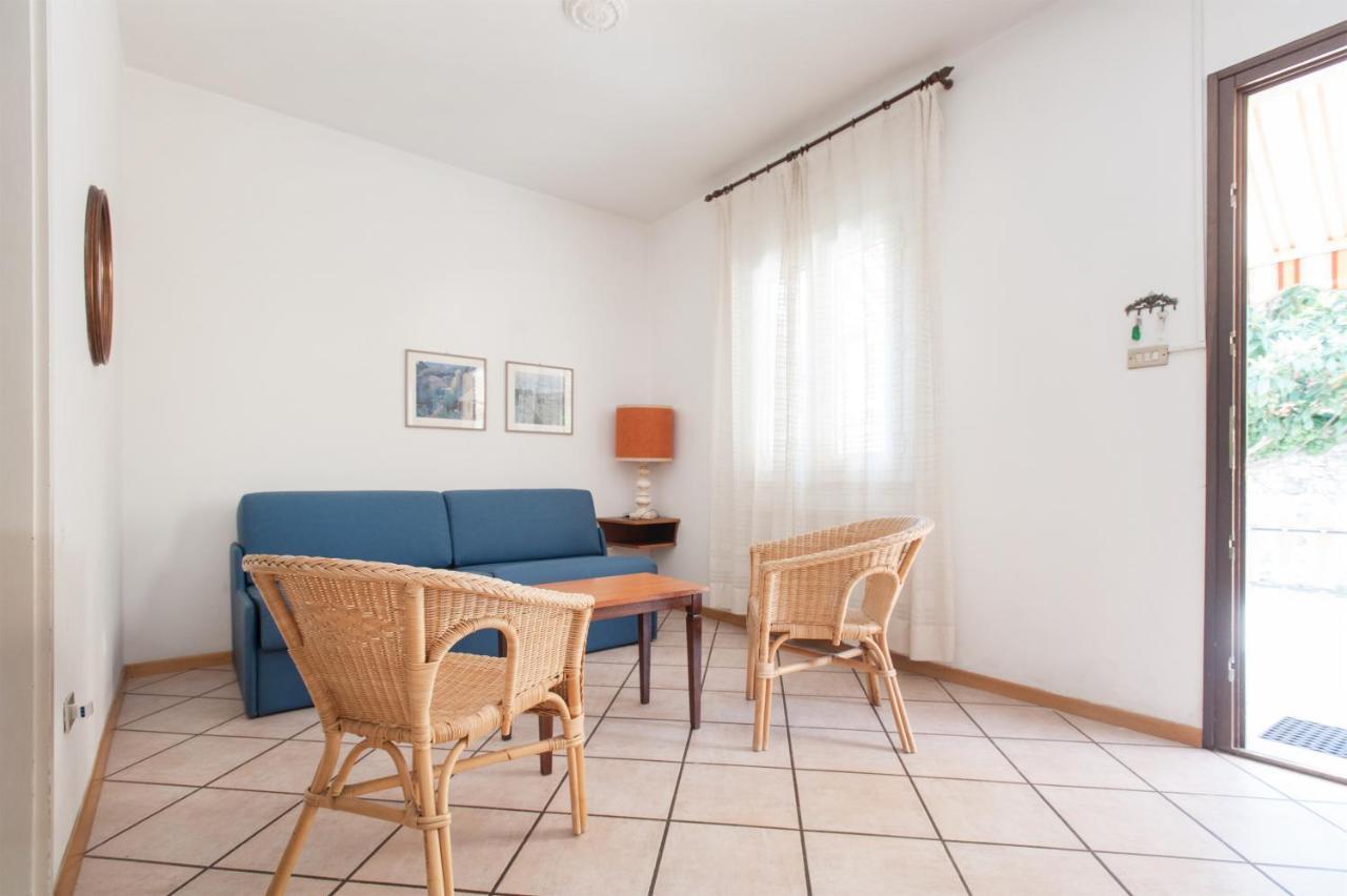 Apartamento Casa Doppia Torbole Sul Garda Exterior foto