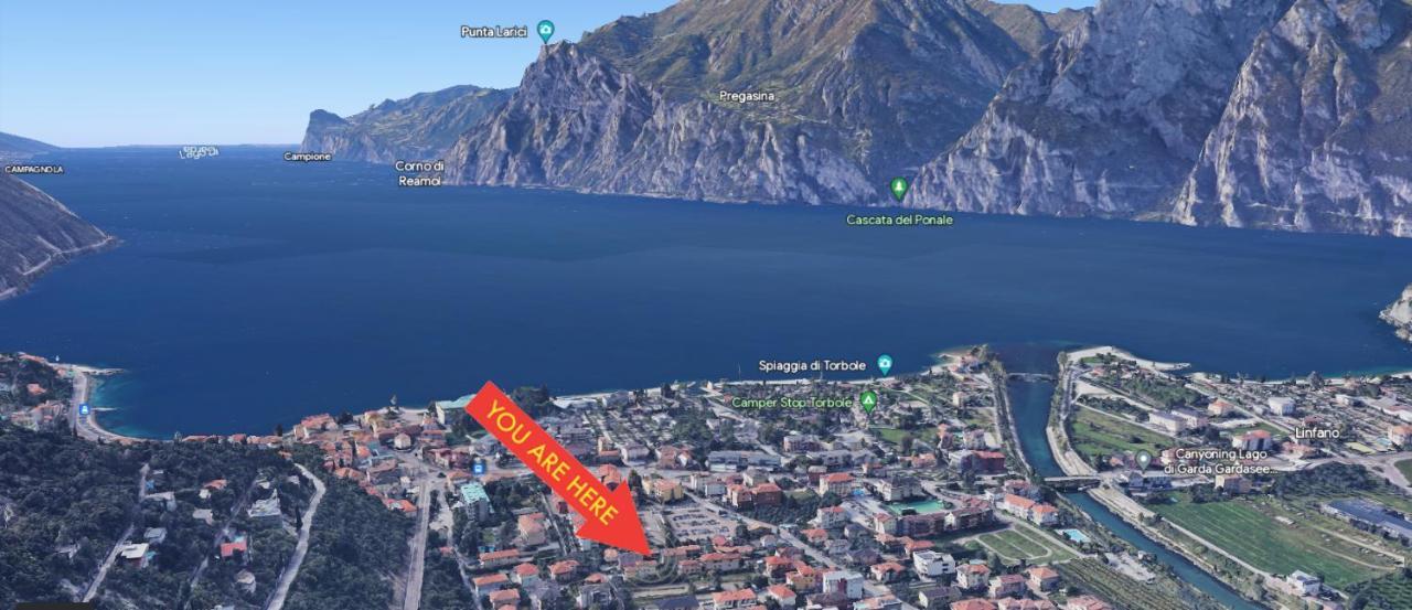 Apartamento Casa Doppia Torbole Sul Garda Exterior foto