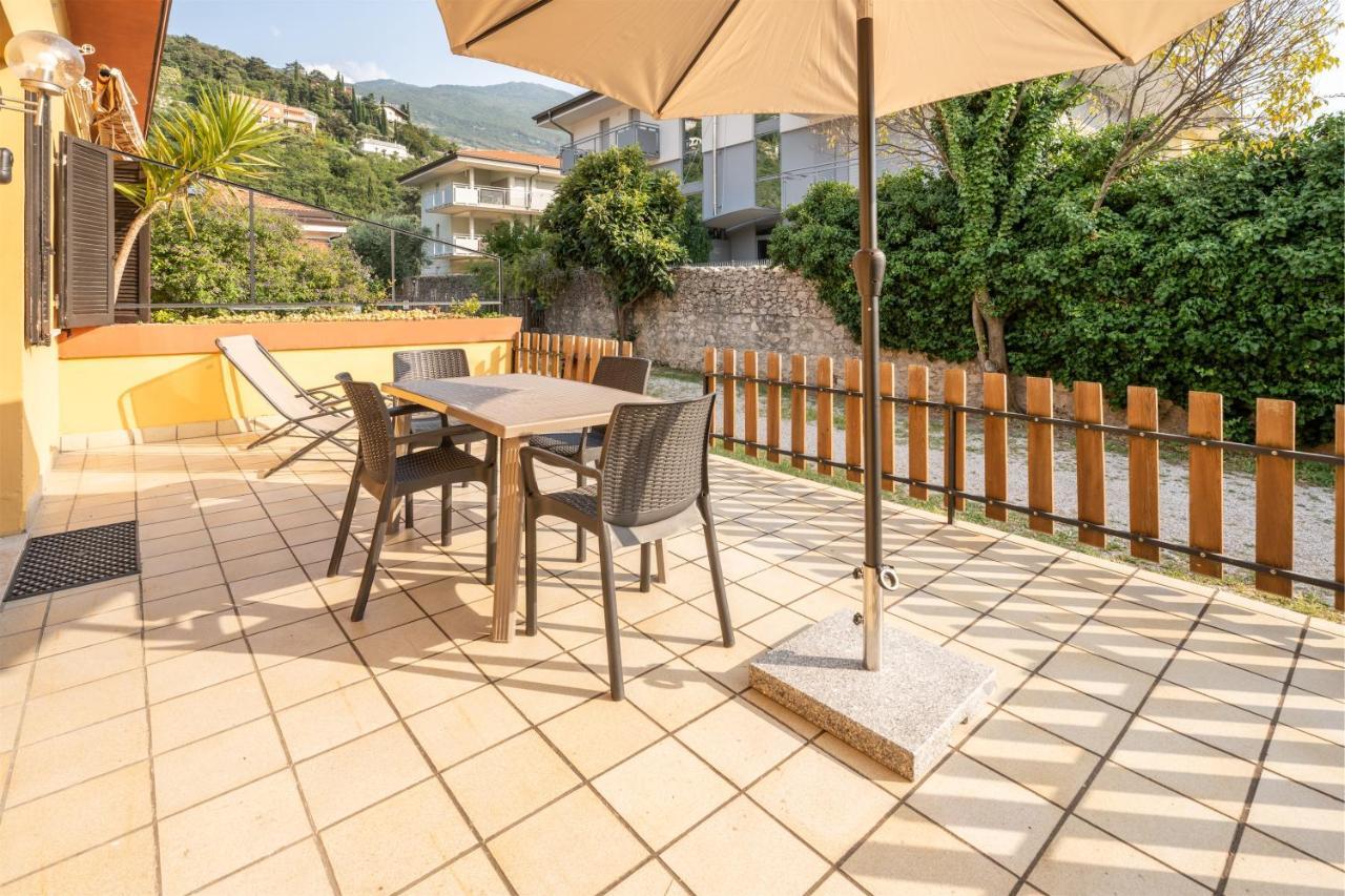 Apartamento Casa Doppia Torbole Sul Garda Exterior foto
